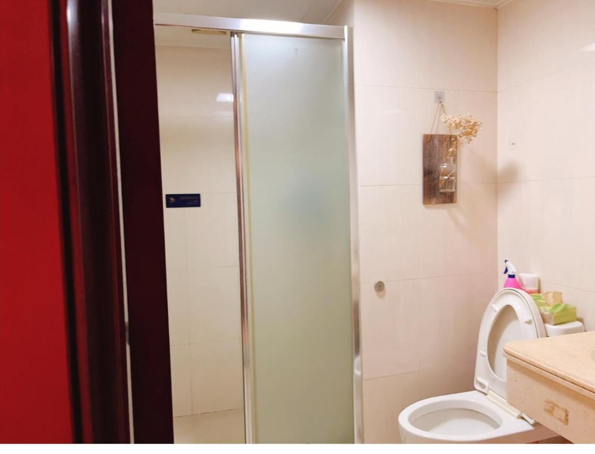 Yoyo Youth Apartment Guangzhou Bagian luar foto
