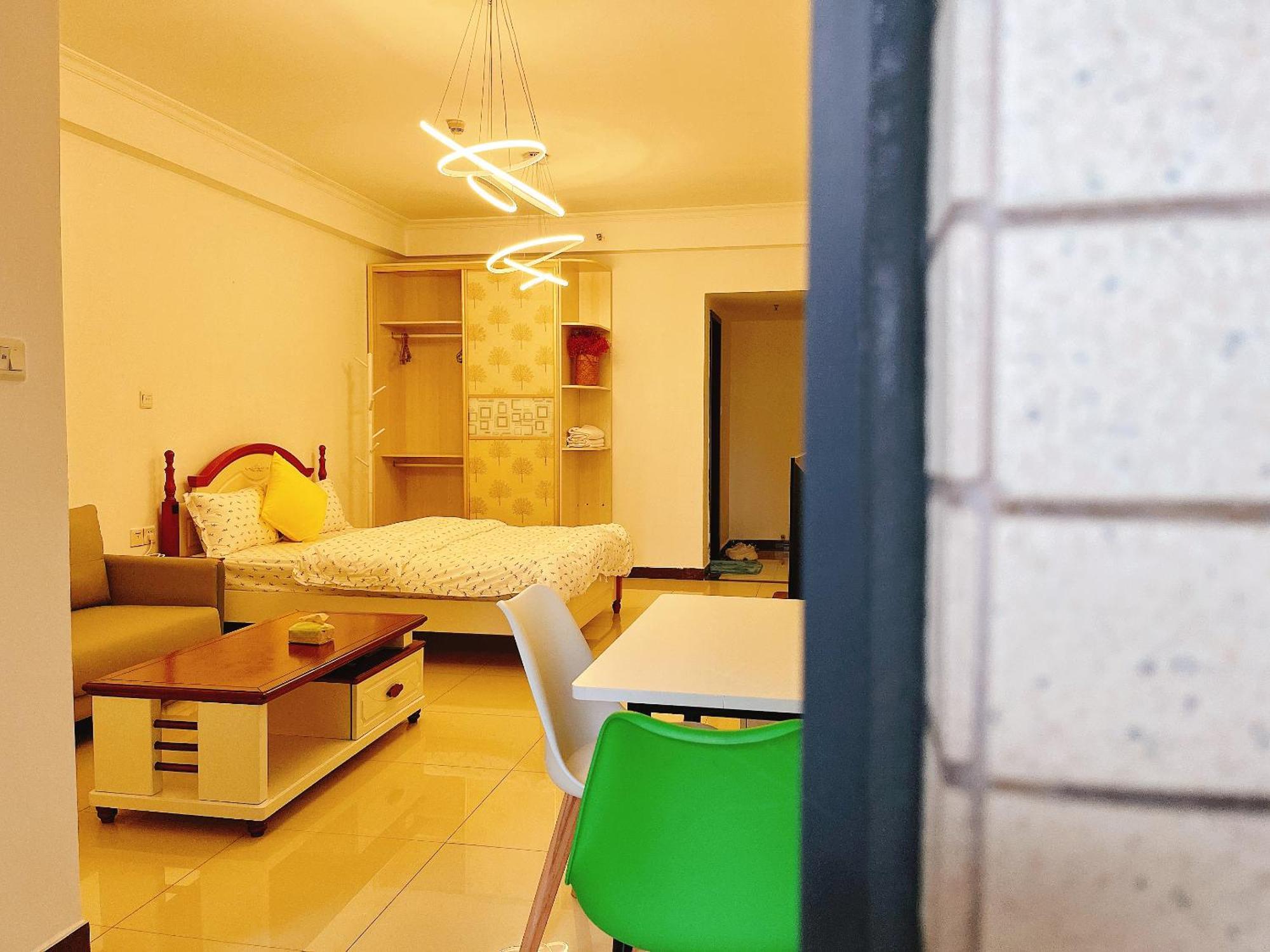 Yoyo Youth Apartment Guangzhou Bagian luar foto