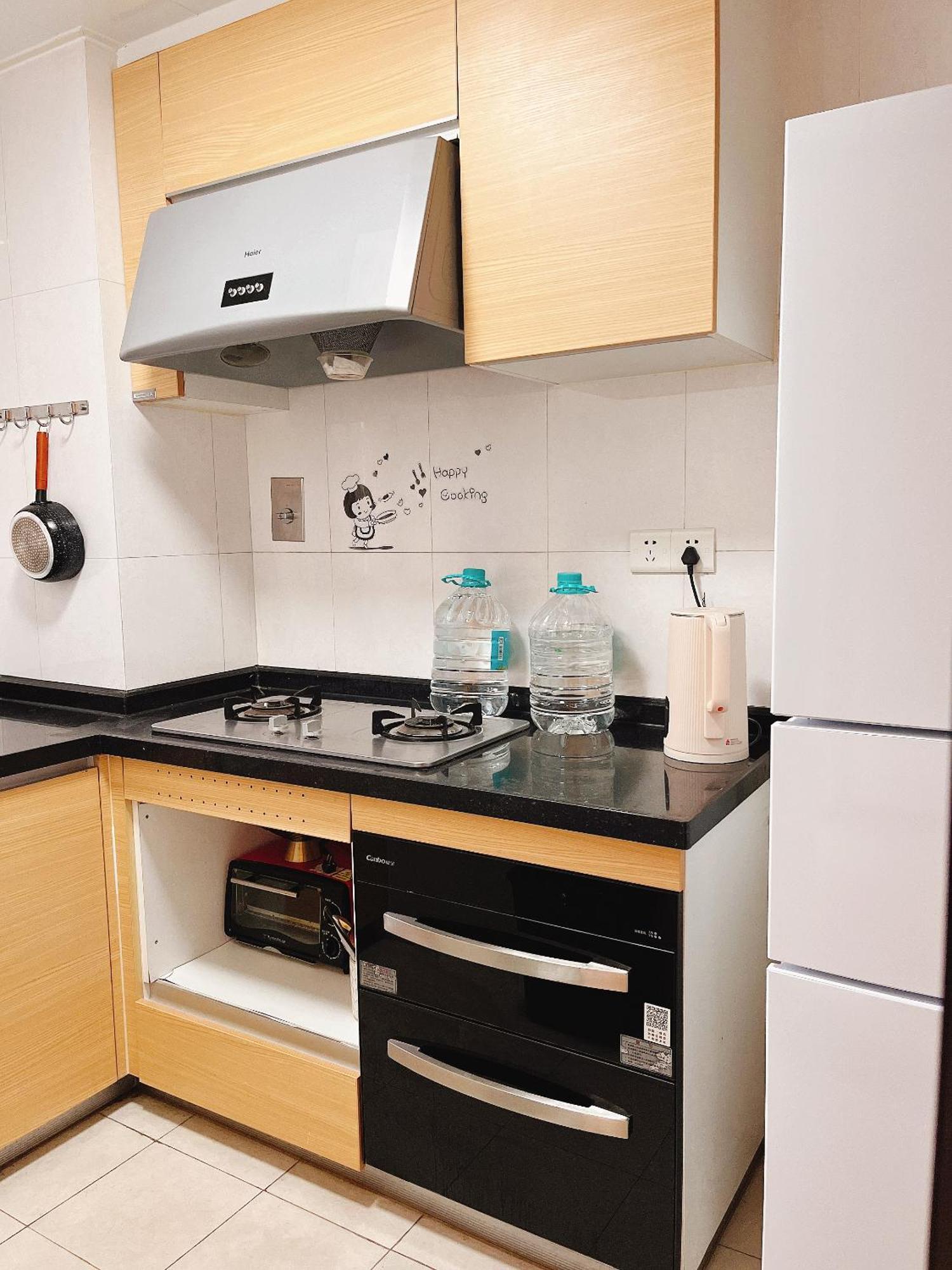 Yoyo Youth Apartment Guangzhou Bagian luar foto