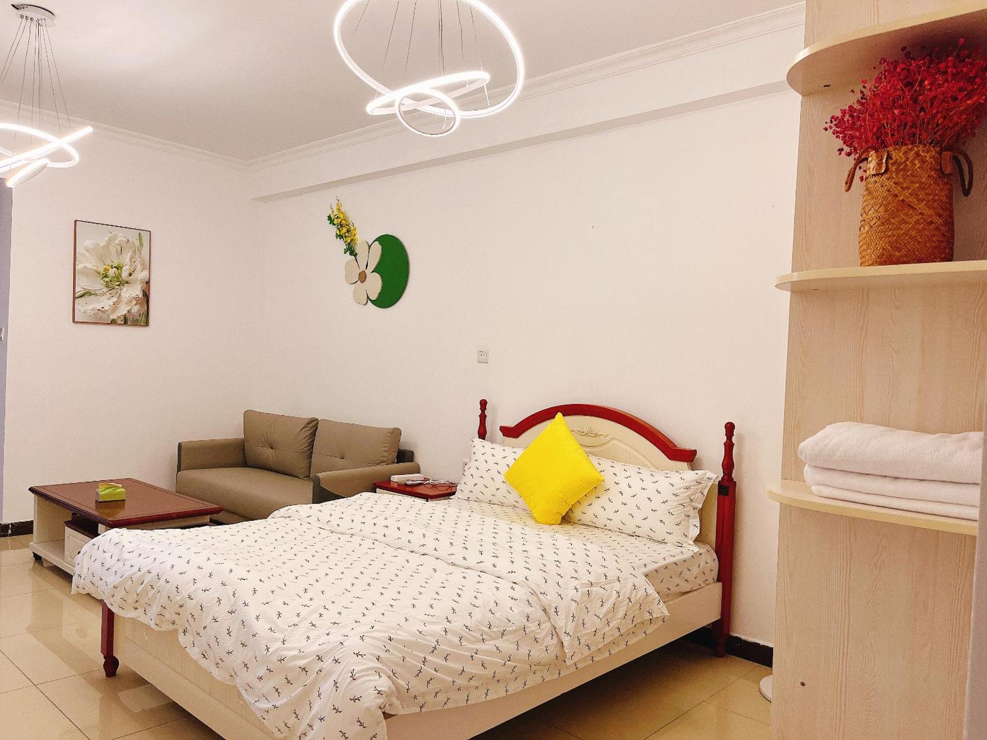 Yoyo Youth Apartment Guangzhou Bagian luar foto